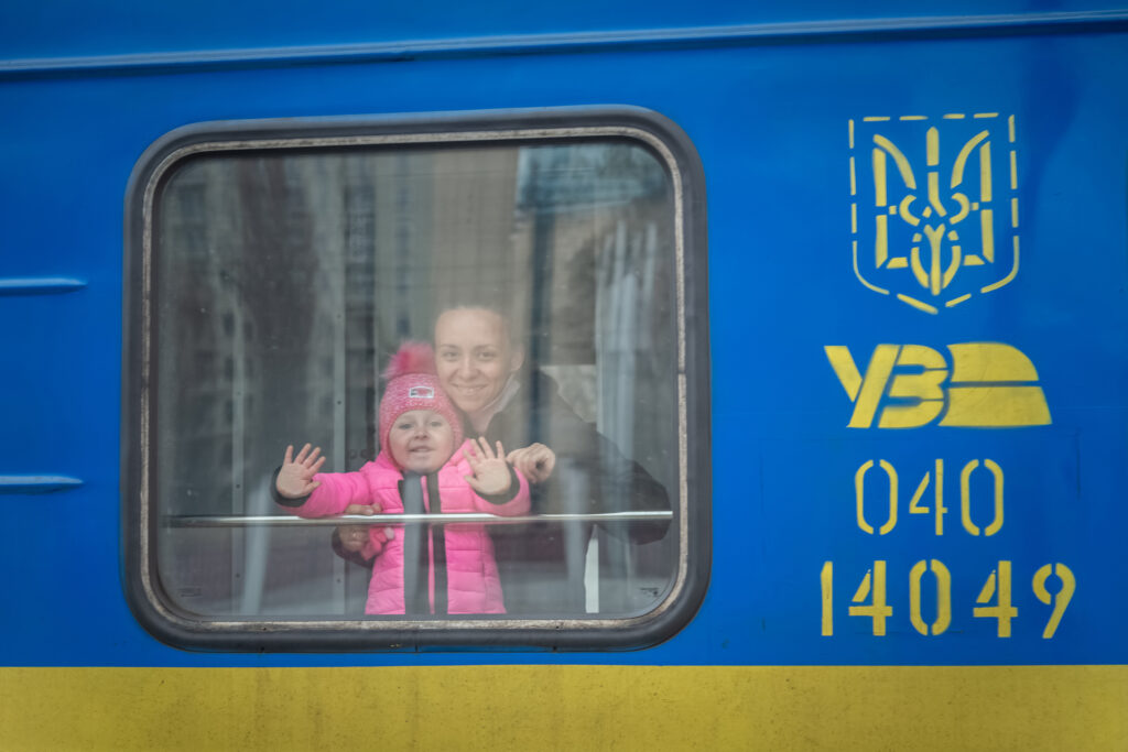 stazione-Odessa-profughi-in-partenza