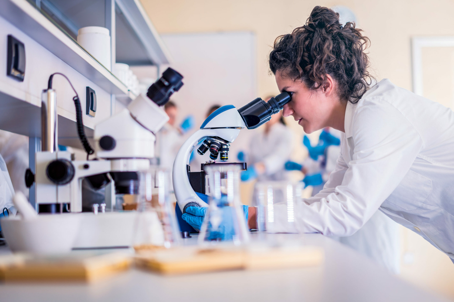 Provando e Riprovando: il metodo scientifico da Dante ai giorni nostri