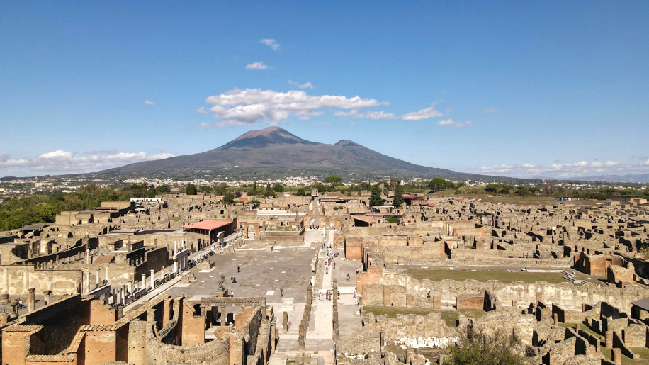 Una lettera famosa: Plinio il Giovane descrive l'eruzione del Vesuvio