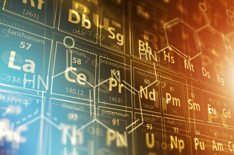 Navigare la tavola periodica: elementi, composti e miscele nella vita quotidiana